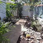 Très Beau Bungalow,jardin Tropical, Renovation Ete 2020 *