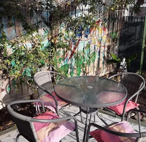 Prázdninový dům Tres Beau Bungalow,jardin Tropical, Renovation Ete 2020 *