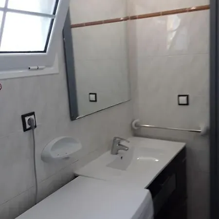 Très Beau Bungalow,jardin Tropical, Renovation Ete 2020 *