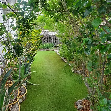 펜션 Tres Beau Bungalow,jardin Tropical, Renovation Ete 2020