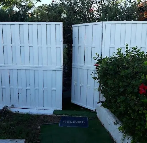 펜션 Tres Beau Bungalow,jardin Tropical, Renovation Ete 2020